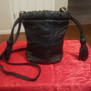 Isabella Fiore Black leather drawstring purse